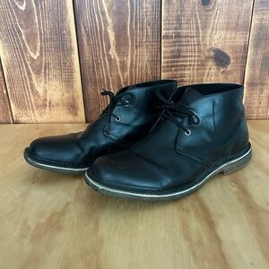 UGG Black Leather Men's Chukka Boots